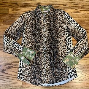 Tizzie Button Up Shirt Cheetah Blouse Animal Print Size S Quiet Luxury Regency
